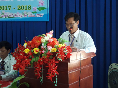 Hôi nghị cán bô công nhân viên chức trường TH Hòa Lộc năm 2017 - 2018